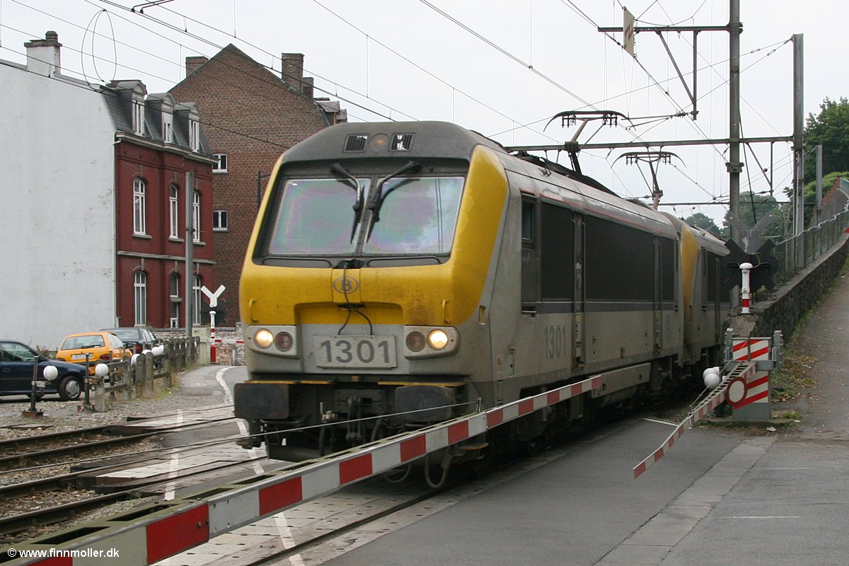 SNCB/NMBS 1301 + 1339