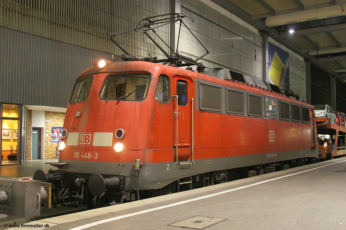 DB 115 448