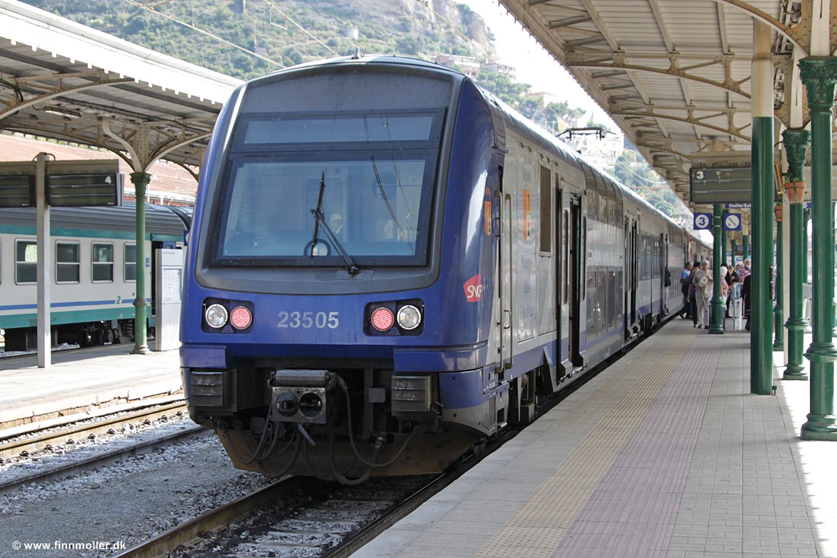 SNCF Z 23505 + Z 26500 no. 440