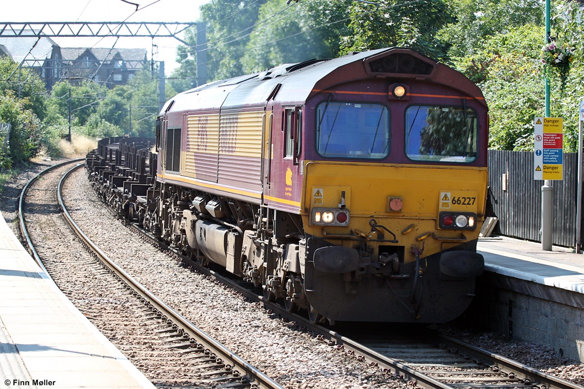 DB Schenker Rail UK 66 227