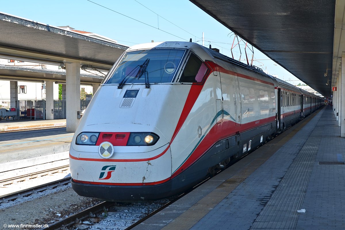 Trenitalia ETR 500 E414 155