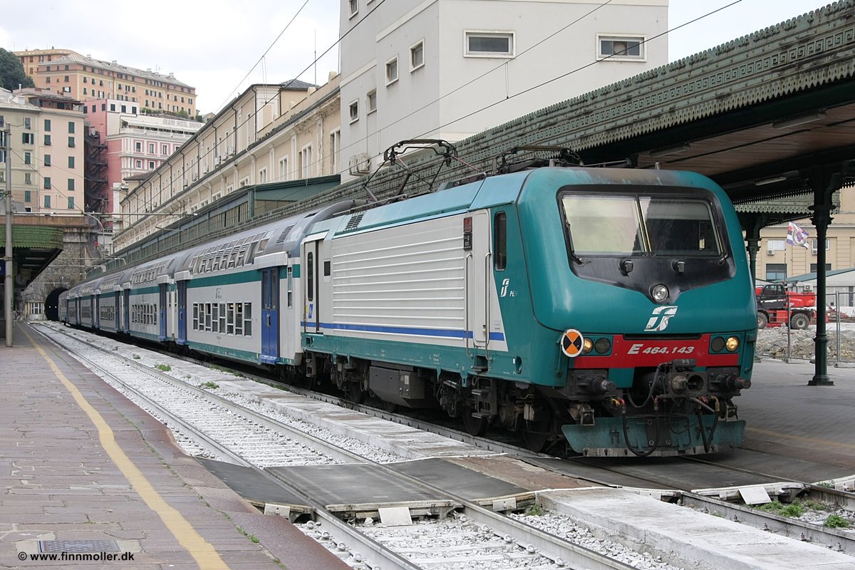 Trenitalia 464 143