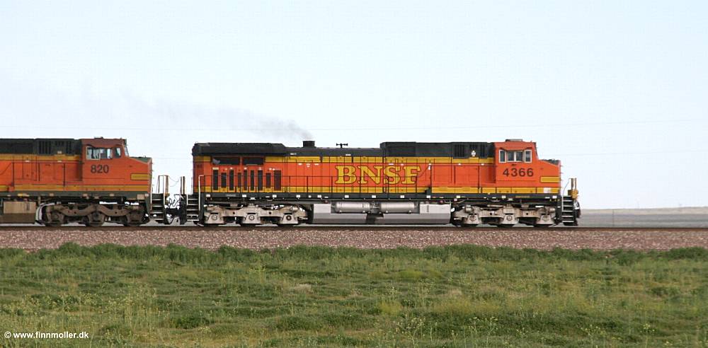 BNSF 4366