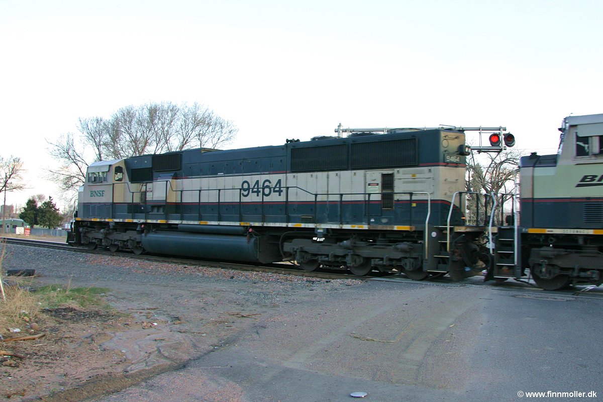 BNSF 9464