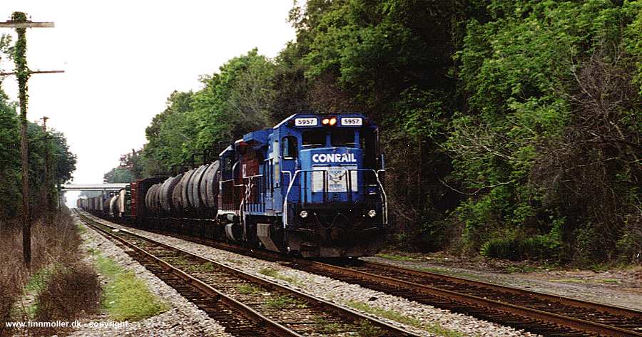 Conrail 5957
