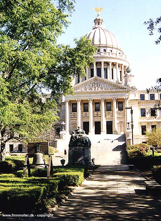 New State Capitol, Jackson