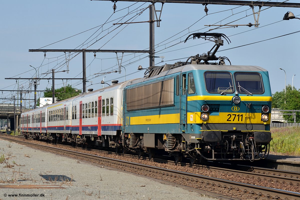 SNCB/NMBS 2711