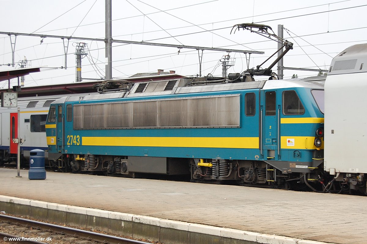SNCB/NMBS 2743
