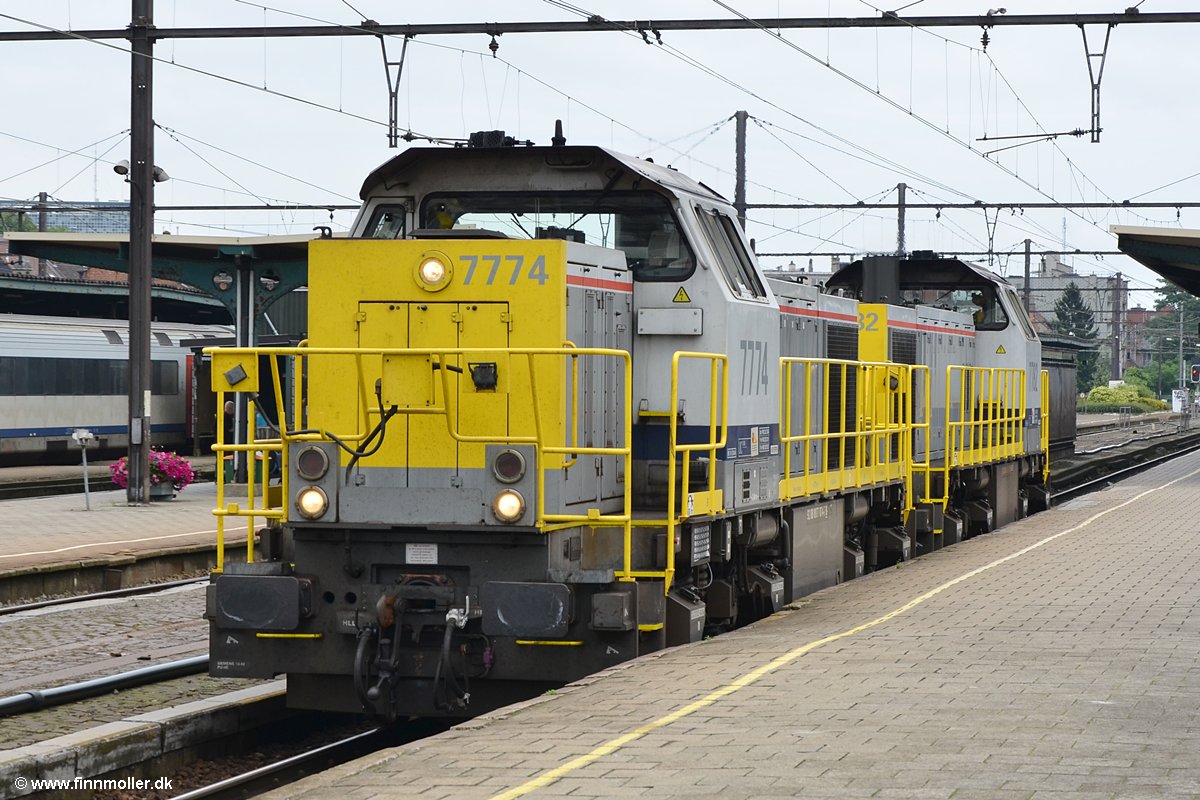 SNCB/NMBS 7774 + 7782