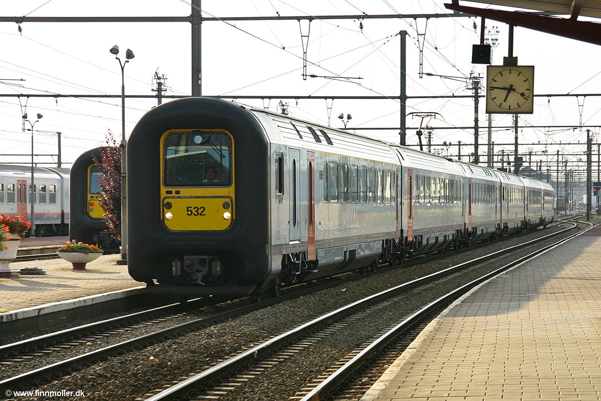 SNCB/NMBS 532