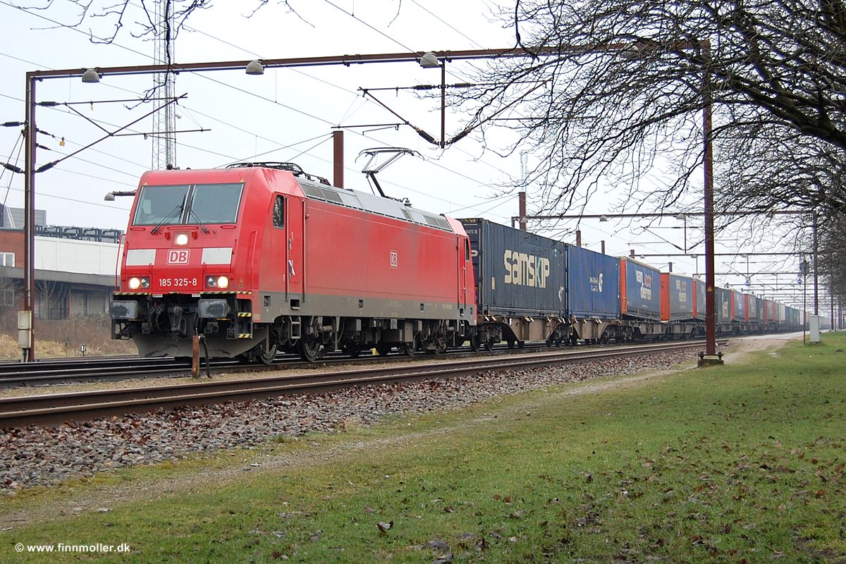 DB Schenker Rail Scandinavia 185 325