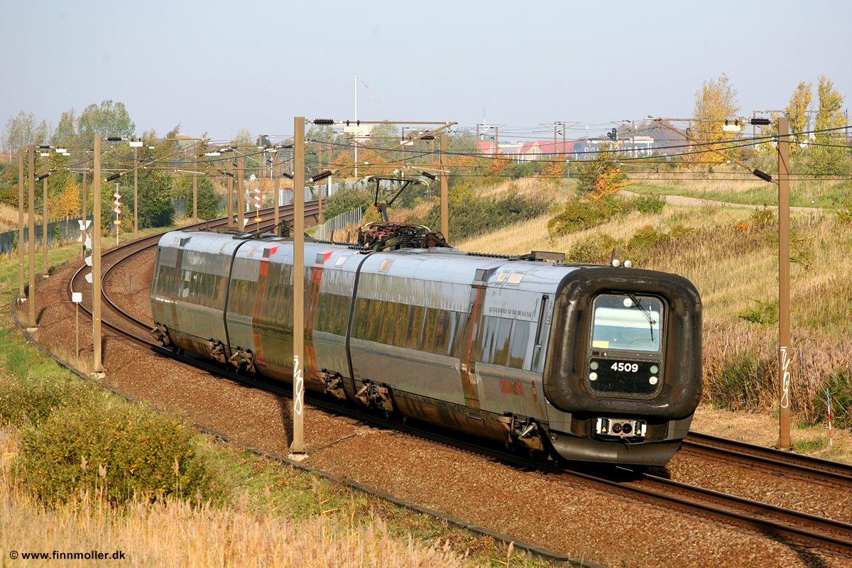ET and X31K train sets