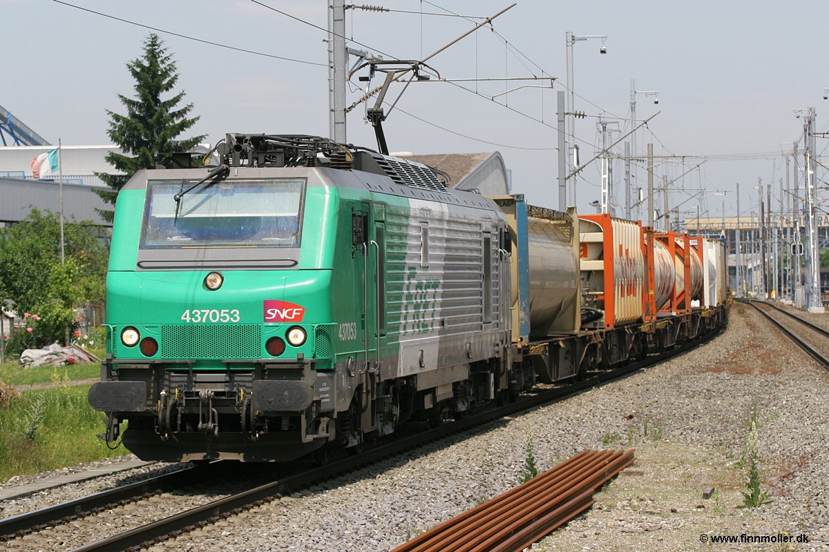 SNCF BB 437053