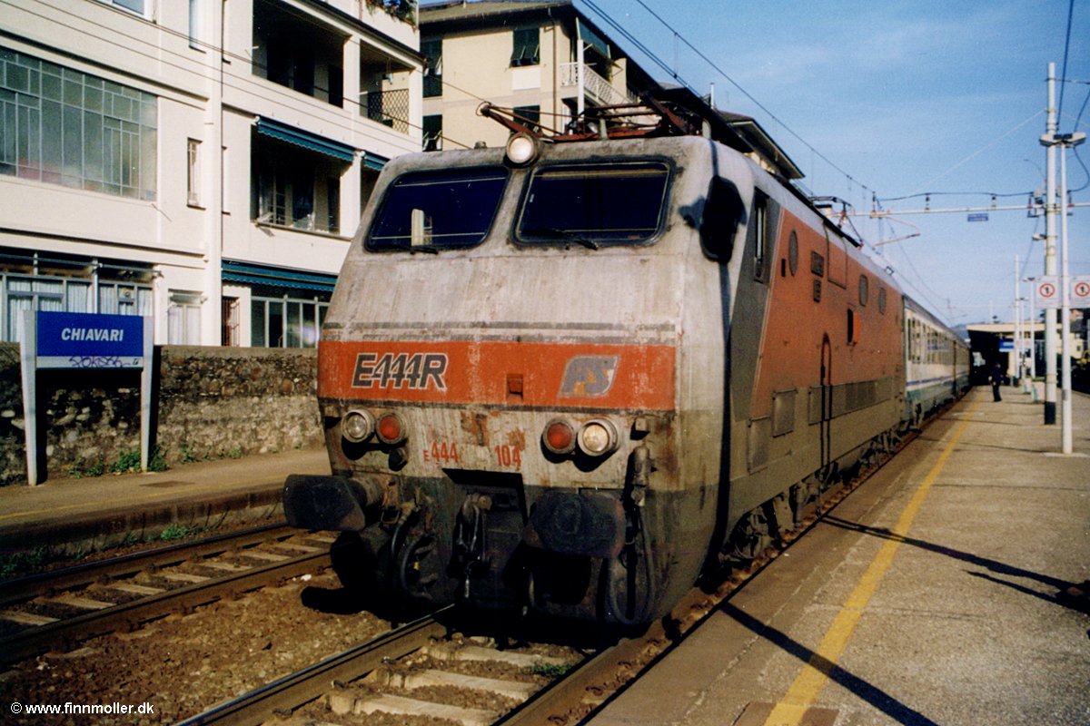 Trenitalia 444R 104