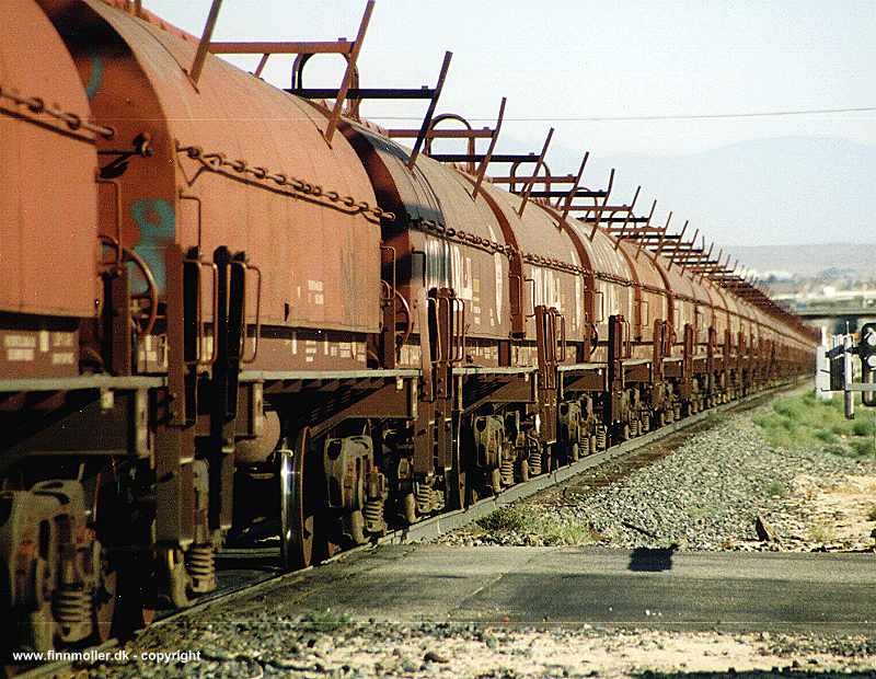 BNSF coil train